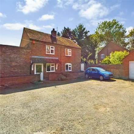 Buy this 3 bed house on Severn Side South in Bewdley, DY12 2DX