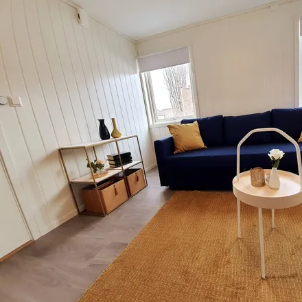 Rent this 4 bed apartment on Løwolds gate 28 in 4008 Stavanger, Norway