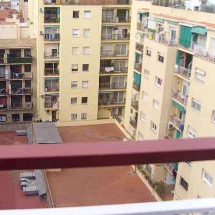 Image 6 - Autoescola Hoy-voy La Sagrera, Carrer d'Olesa, 45, 08027 Barcelona, Spain - Apartment for rent