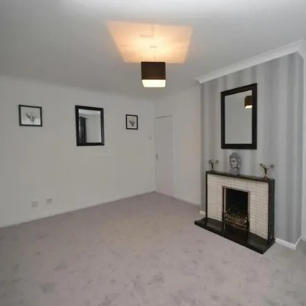 Image 3 - 102 Hempstead Road, Rounton, WD17 4DE, United Kingdom - Apartment for rent