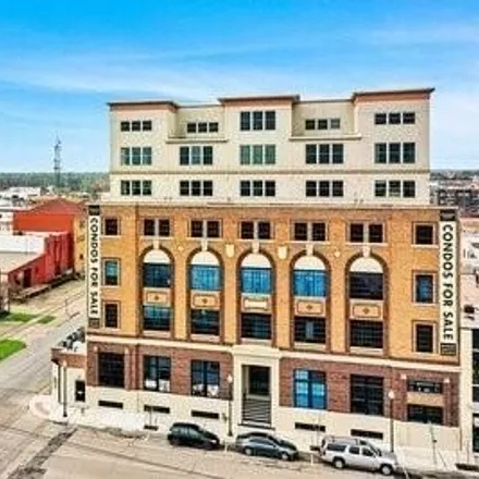 Buy this 2 bed condo on Artesian Manufacturing and Bottling Company Building in Mary Avenue, Waco