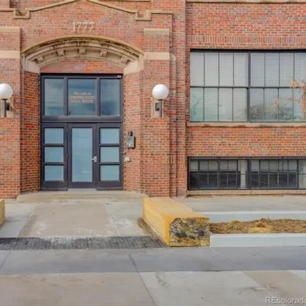 Image 2 - The Lofts at Denver Rock Drill Works, 1777 East 39th Avenue, Denver, CO 80205, USA - Condo for sale