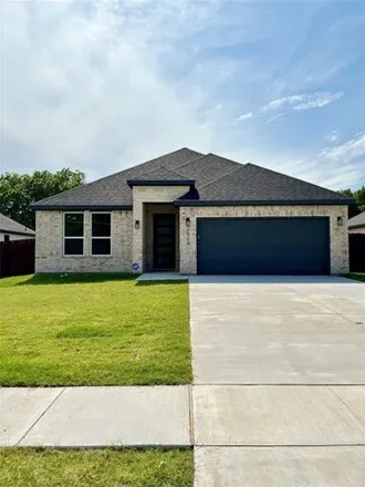 Buy this 4 bed house on 2609 Marlin Street in Fort Worth, TX 76105