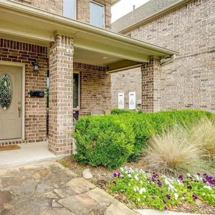 Image 3 - 2500 West Cantey Street, Fort Worth, TX 76109, USA - House for sale