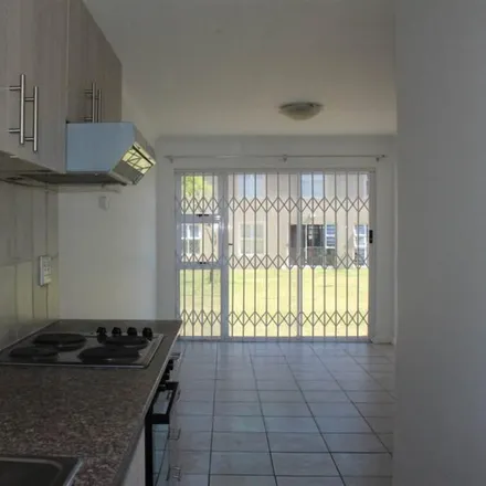 Image 5 - 9 Larimar Dr, Heideveld, Cape Town, 7764, South Africa - Apartment for rent