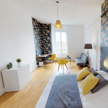 Rent this 3 bed room on 13 Rue Grolée in 69002 Lyon 2e Arrondissement, France