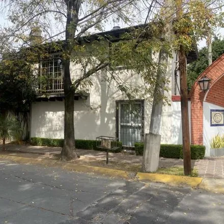Buy this 3 bed house on Avenida Río Sur in Club de Golf la Hacienda, 54026 Ciudad López Mateos