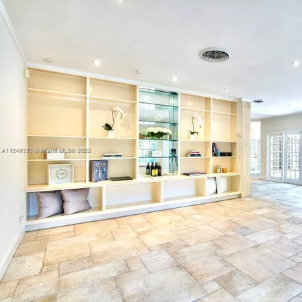 Image 3 - 171 Edgewater Drive, Sunrise Harbor, Coral Gables, FL 33133, USA - House for rent