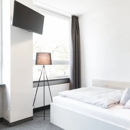 Rent this 1 bed apartment on Harburger Rathausplatz 6 in 21073 Hamburg, Germany