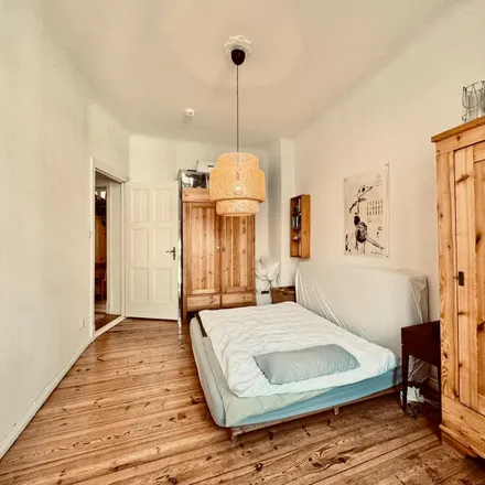 Rent this 1 bed apartment on Gedenktafel Harald Juhnke in Stockholmer Straße, 13359 Berlin