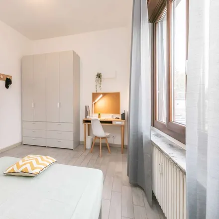Rent this 4 bed room on Emily & Grace in Corso di Porta Vittoria, 8