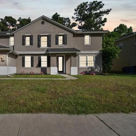 Buy this 5 bed house on 12399 Cardinal Creek Drive in Jacksonville, FL 32218