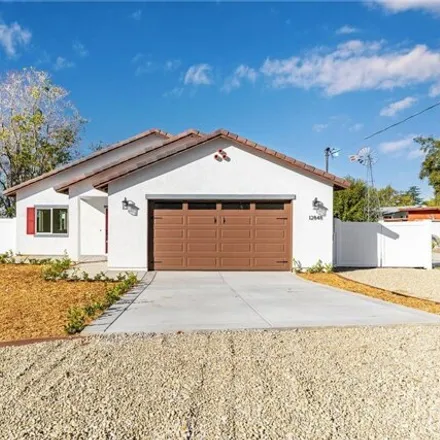 Image 3 - 12848 Fremont St, Yucaipa, California, 92399 - House for sale