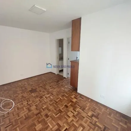 Rent this 1 bed apartment on Rua Ytaipu in Mirandópolis, São Paulo - SP