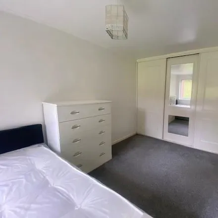 Image 9 - 17 Chad Valley Close, Metchley, B17 9LN, United Kingdom - Apartment for rent