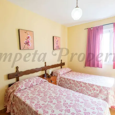 Image 2 - Las Flores, 29770 Torrox, Spain - Apartment for rent