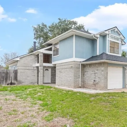 Image 2 - 9200 Spindlewood Drive, Fort Bend County, TX 77083, USA - House for sale