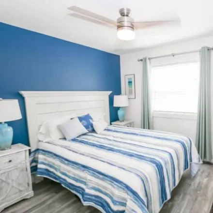 Rent this 2 bed condo on Virginia Beach