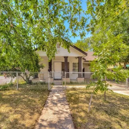 Buy this 3 bed house on 2803 Dathe Street in Dallas, TX 75215