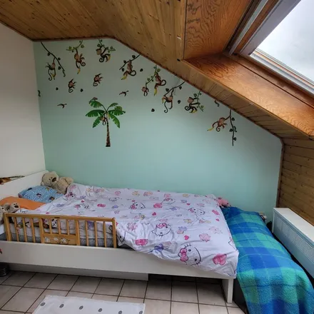Rent this 3 bed apartment on Melkweglaan 14 in 9800 Deinze, Belgium