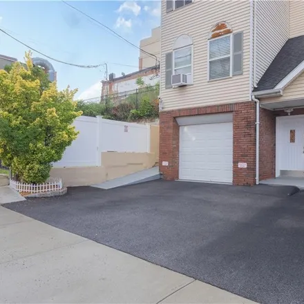 Rent this 2 bed townhouse on 3 Orchard Street in City of Yonkers, NY 10703