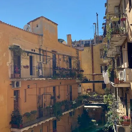 Image 8 - Via Garibaldi, 00120 Rome RM, Italy - Apartment for rent