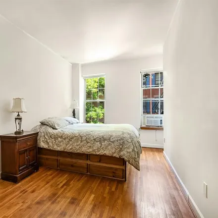 Image 8 - 338 EAST 78TH STREET GF in New York - Townhouse for sale