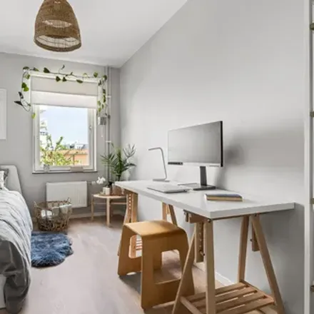 Rent this 1 bed room on Forskningsringen 84 in 174 61 Sundbyberg, Sweden