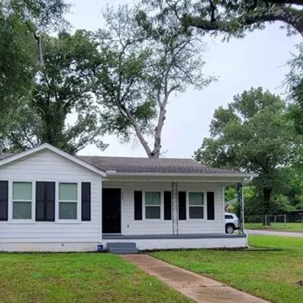 Rent this 2 bed house on 1683 East Dawson Street in Tyler, TX 75701