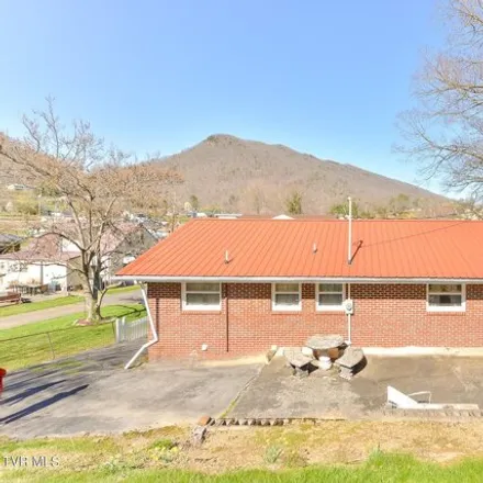 Image 2 - 150 Greenwood Drive, Weber City, Scott County, VA 24290, USA - House for sale