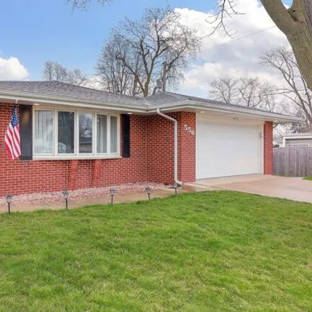 Image 1 - 2292 Douglas Street, Joliet, IL 60435, USA - House for sale