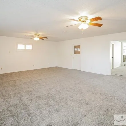 Image 3 - 415 Curry Drive, Fernley, NV 89408, USA - Apartment for rent