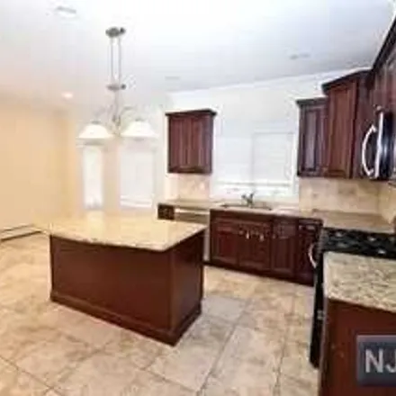 Image 2 - 41 East Brinkerhoff Avenue, Palisades Park, NJ 07650, USA - Condo for sale