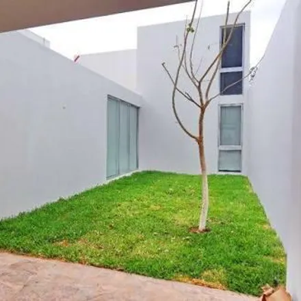 Buy this studio house on Calle 23 A in Sodzil Norte, 97115 Mérida