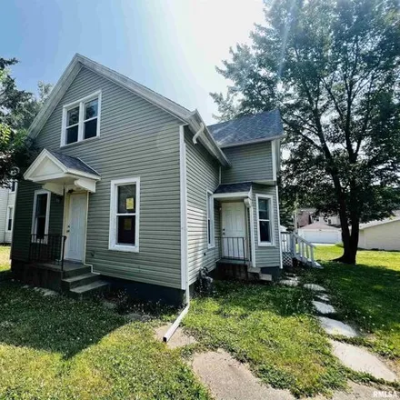 Buy this 2 bed house on 1281 44th Street in Rock Island, IL 61201