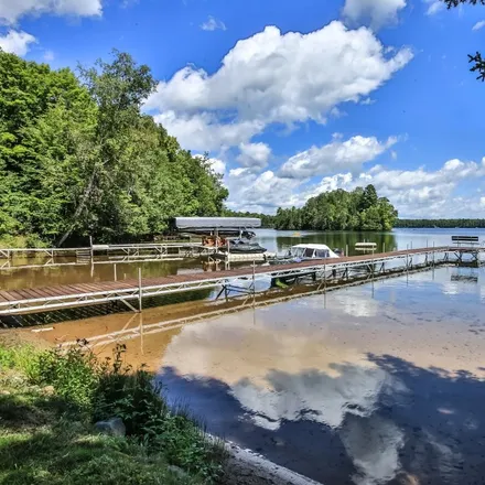 Image 3 - 13099 Papoose Lake Road, Winchester, Vilas County, WI 54545, USA - House for sale