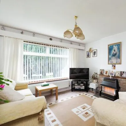 Image 3 - 85 Ladbrooke Crescent, Bulwell, NG6 0GS, United Kingdom - House for sale