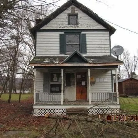Buy this 3 bed house on 9 Nesmith Street in Hazeltine Corners, Warren