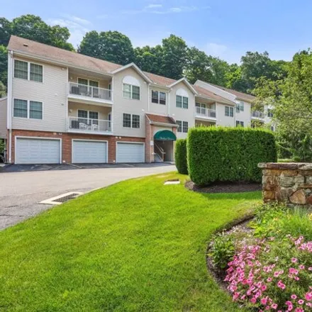 Buy this 2 bed condo on 21226 Arganese Pl Unit 21226 in Trumbull, Connecticut
