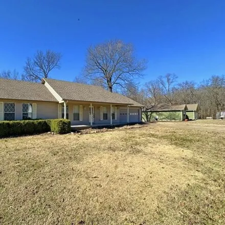 Buy this 3 bed house on 165 Walnut Heights Drive in Quail Valley, Batesville