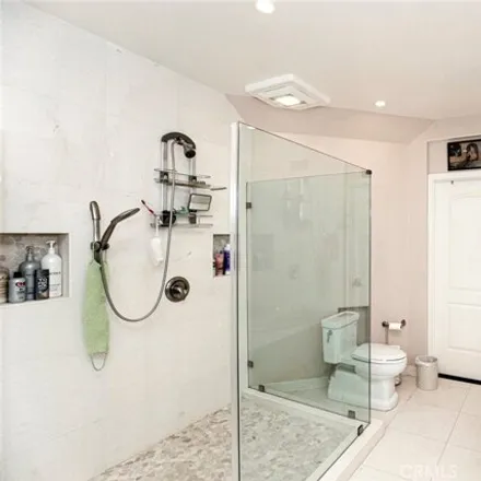 Image 9 - 9270 Wayside Drive, Los Angeles, CA 91040, USA - Apartment for sale