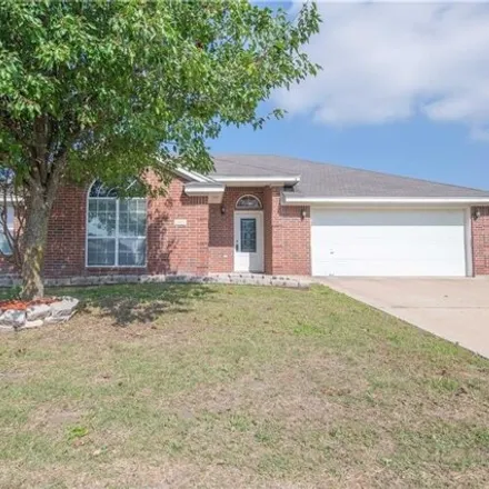 Buy this 3 bed house on 2671 Lavender Lane in Killeen, TX 76549