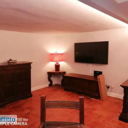 Image 1 - Piazza dei Pitti 21 R, 50125 Florence FI, Italy - Apartment for rent