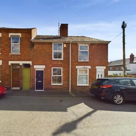 Buy this 2 bed townhouse on Perdiswell Street in Worcester, WR3 7JB