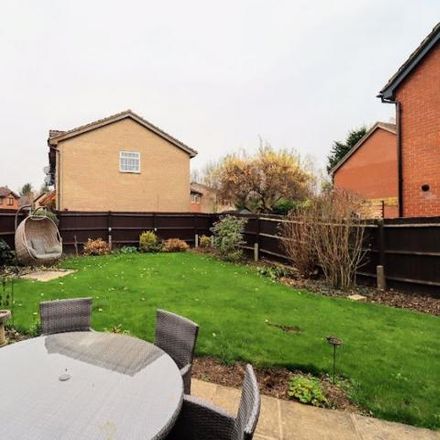 Rent this 4 bed house on 10 Mendelssohn Grove in Bow Brickhill, MK7 8EJ