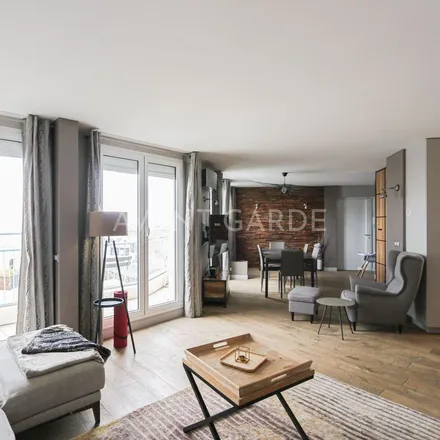 Image 3 - 94 Rue Castagnary, 75015 Paris, France - Apartment for rent