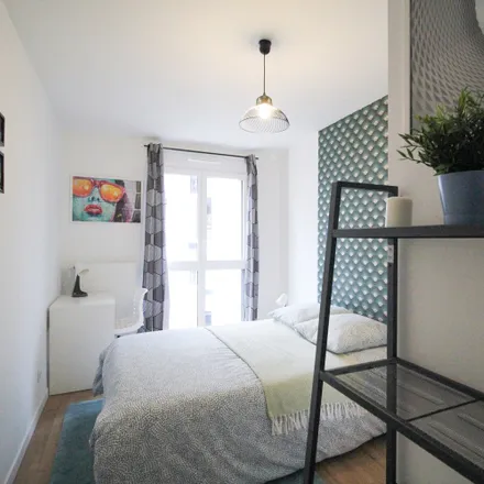 Rent this 1 bed room on 27 bis rue Mozart