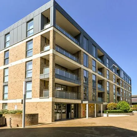 Image 6 - Redwood Grove, London, TW9 3AQ, United Kingdom - Apartment for rent