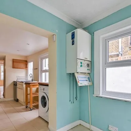 Rent this 2 bed apartment on Baring Street in London, N1 3DS