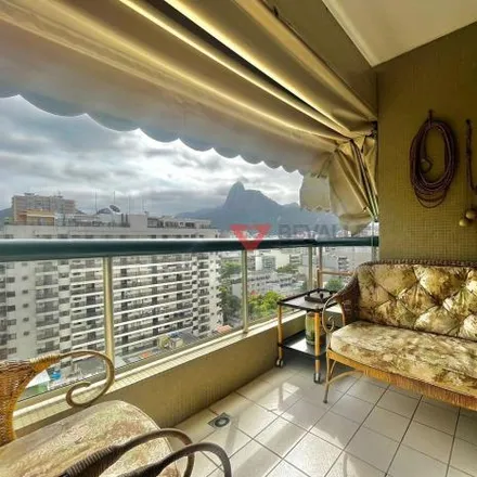 Buy this 2 bed apartment on Rua Álvaro Ramos 105 in Botafogo, Rio de Janeiro - RJ